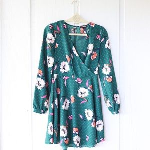 Express Green Floral Long Sleeve Dress